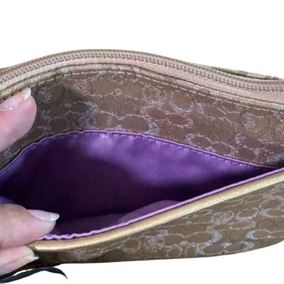 Authentic Coach Mini C Gold Silver Metallic Signature Jacquard Wristlet Wallet - Picture 4 of 6